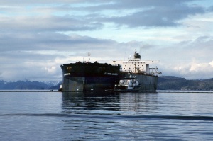 El petrolero Exxon Valdez (Fuente: Flickr NOAA's National Ocean Service)